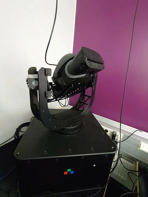 Robotic benchmarking of VR headsets — project photograph or illustration