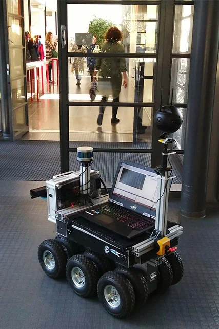 360° video for telepresence — project photograph or illustration